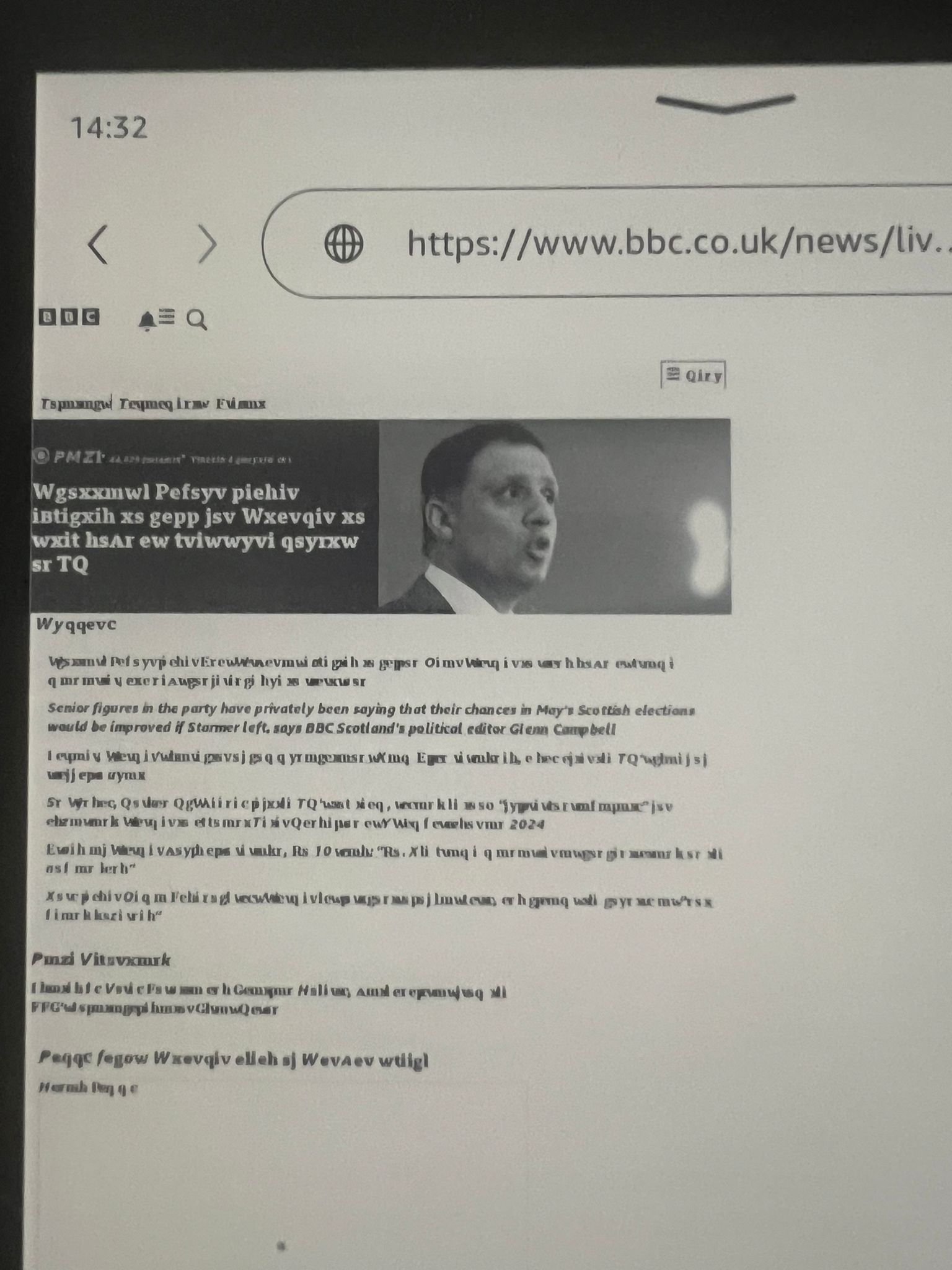 BBC News rendered directly on the Kindle - garbled text and broken layout